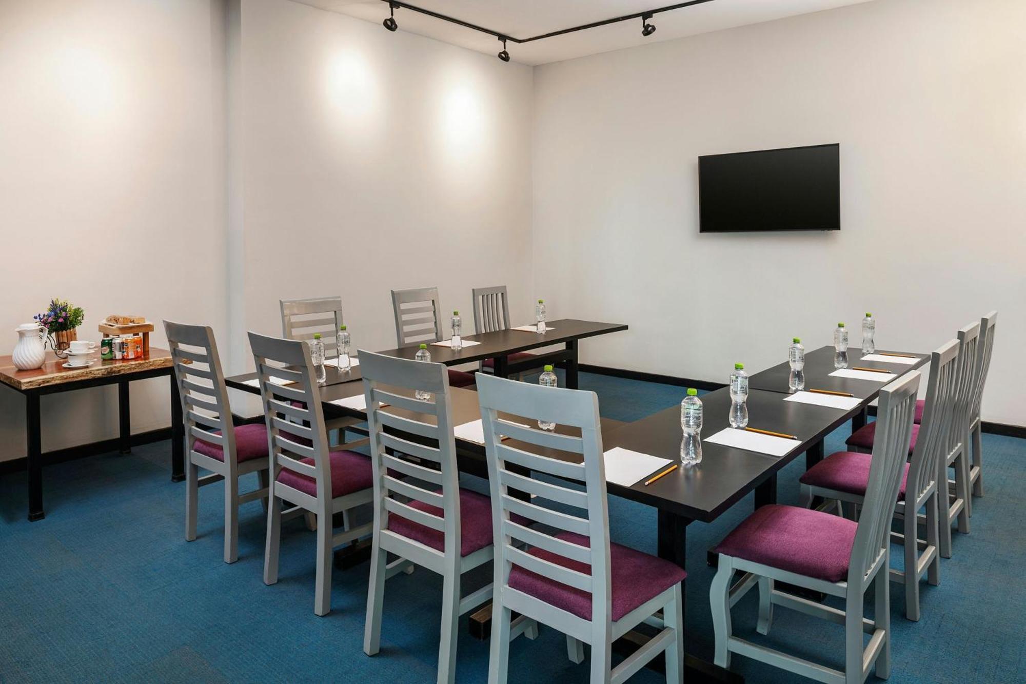 Renovated Aloft Канкун Экстерьер фото