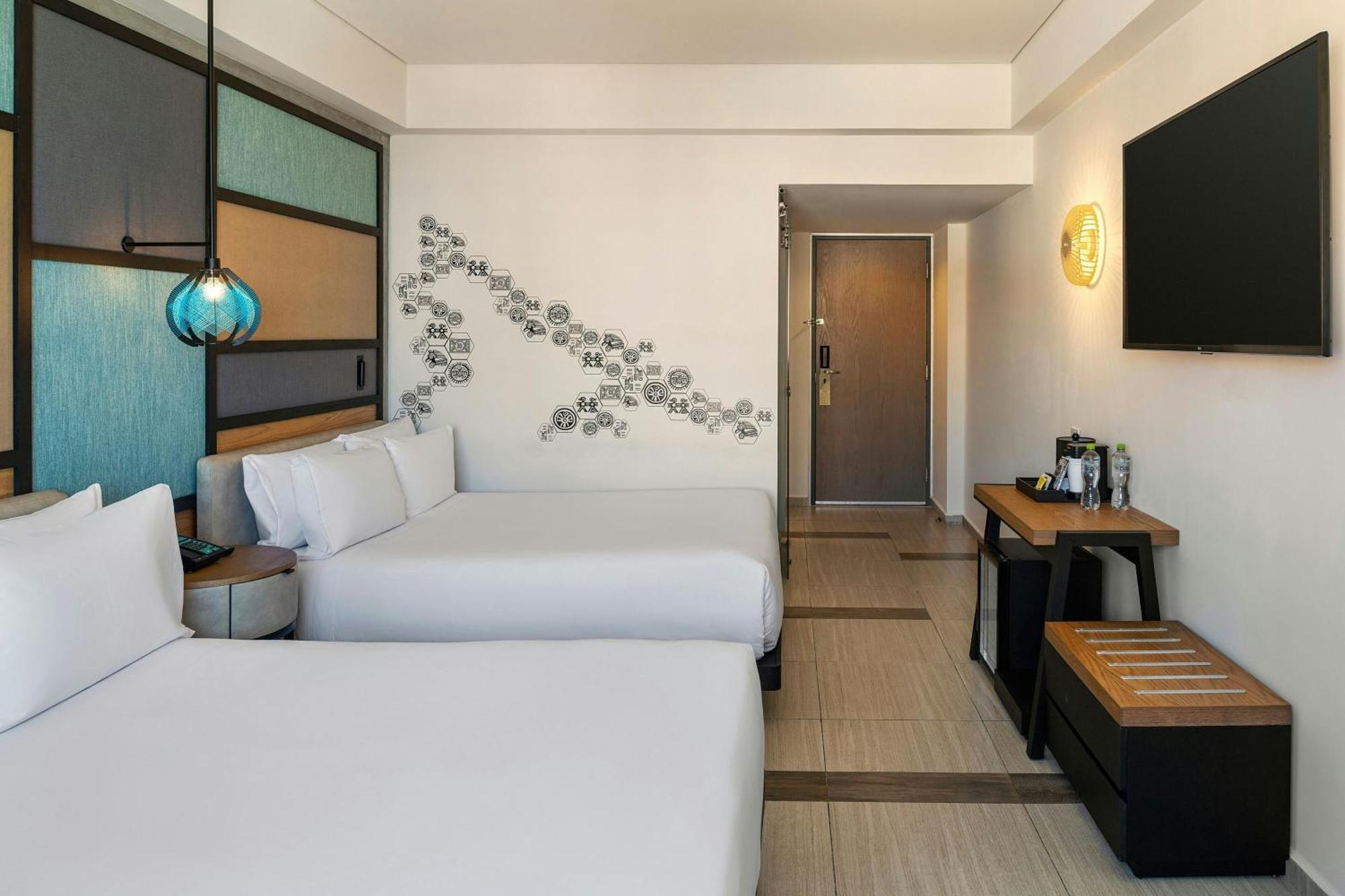 Renovated Aloft Канкун Экстерьер фото