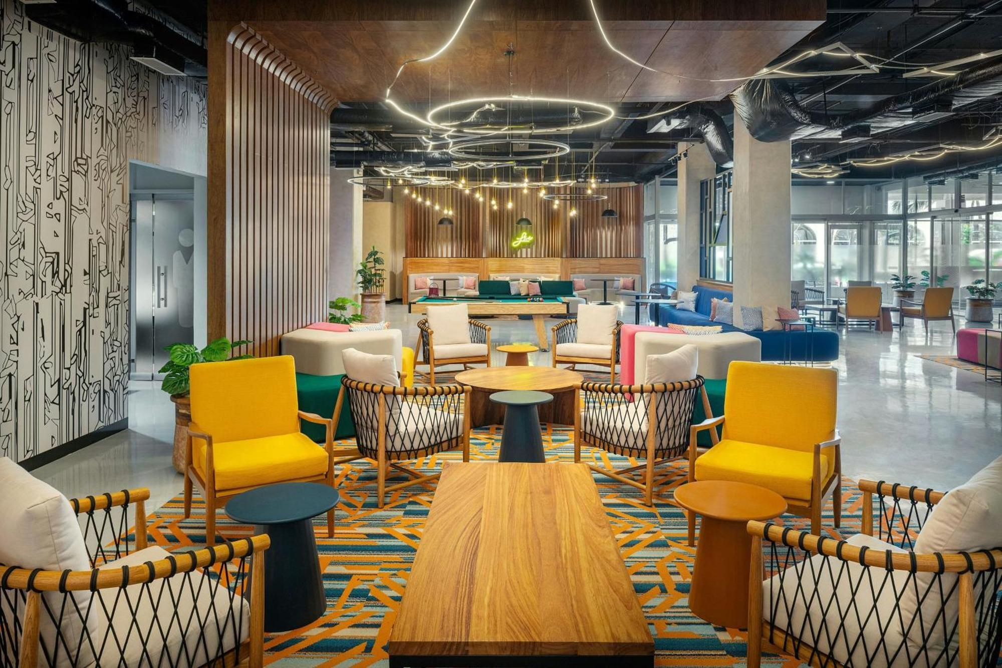 Renovated Aloft Канкун Экстерьер фото