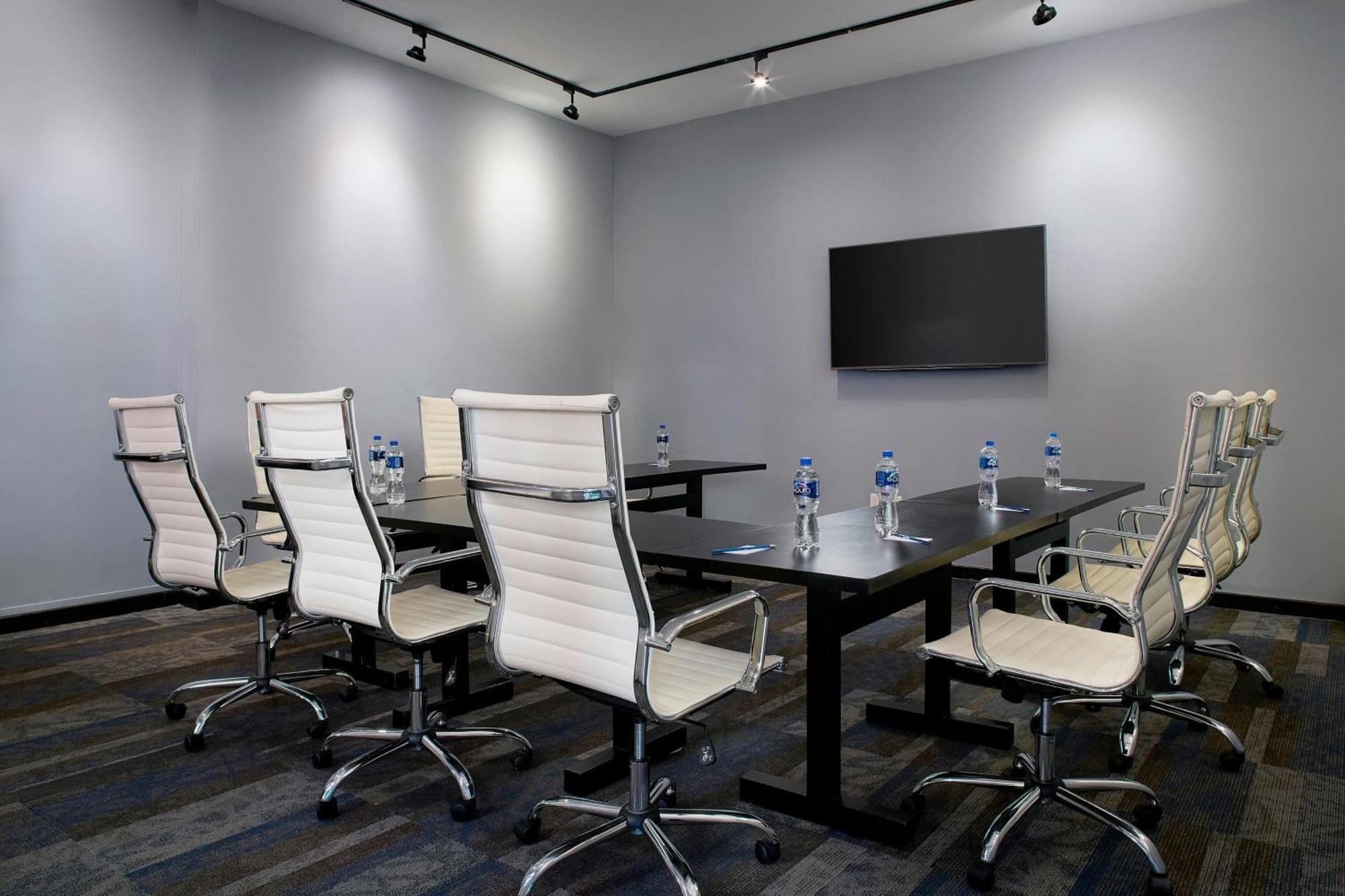 Renovated Aloft Канкун Экстерьер фото