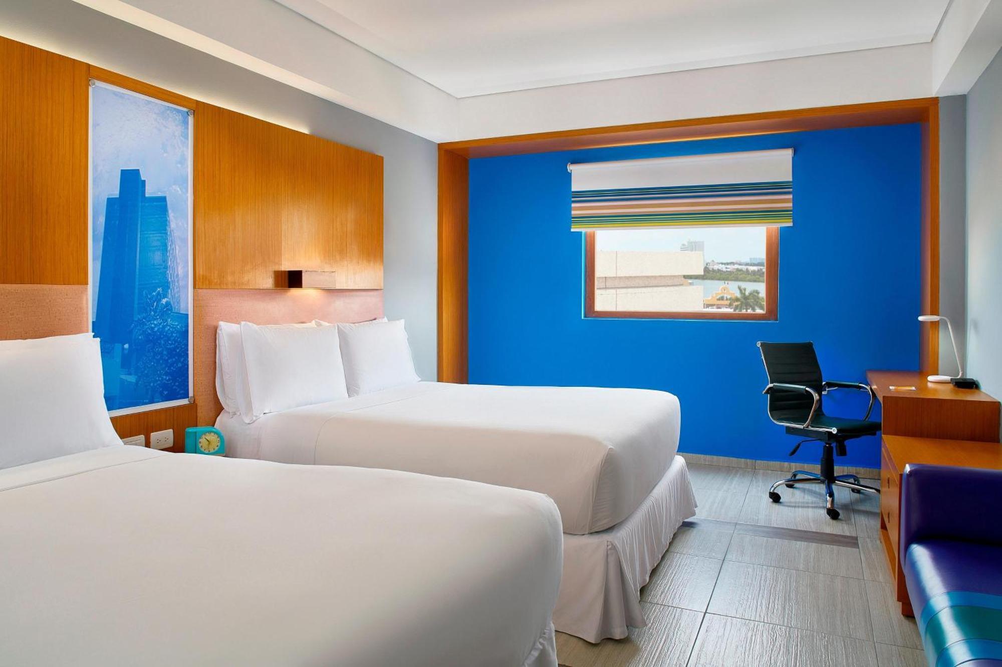Renovated Aloft Канкун Экстерьер фото